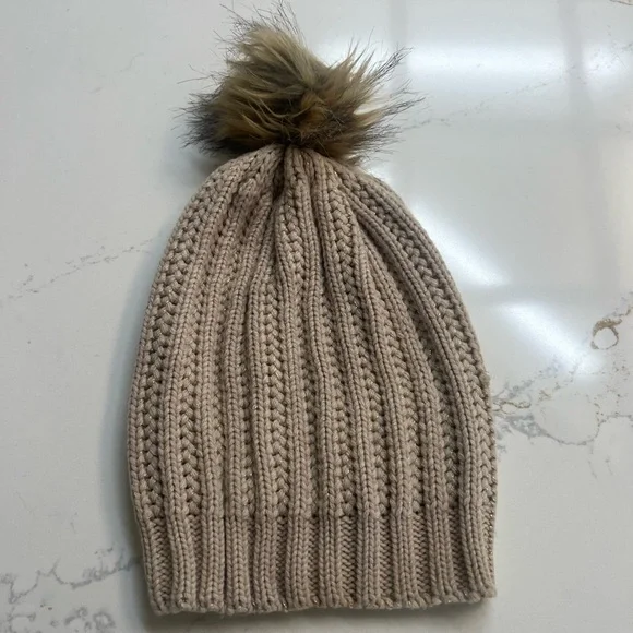 Hat - Picture 2 of 5